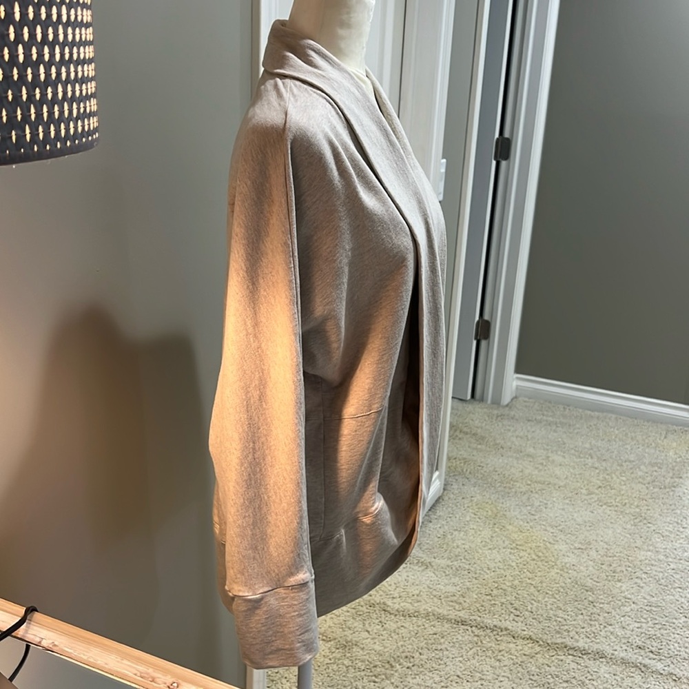Weekends by CHICO’S Wide Collar Jacket - 2 (Medium) - Picture 4 of 13